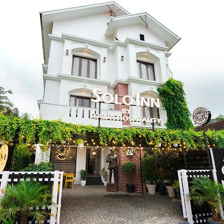 Solo Inn By Hawk Hospitality Kochi Exterior foto