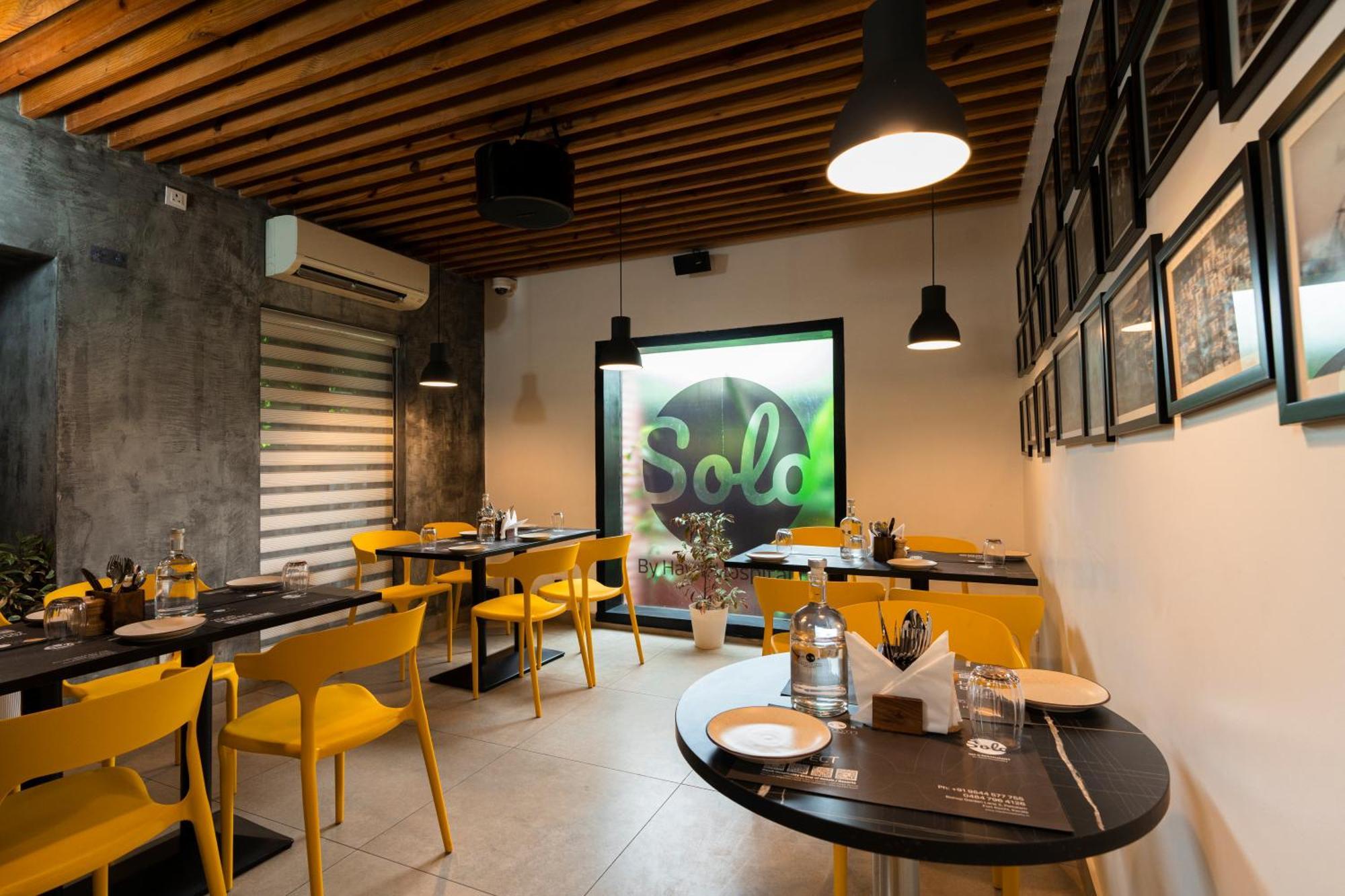 Solo Inn By Hawk Hospitality Kochi Exterior foto